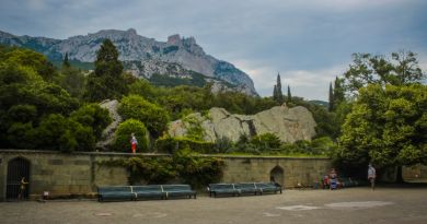 Экскурсия Алупка. Дворец графа М.С. Воронцова фото 7503 Экскурсия Алупка. Дворец графа М.С. Воронцова фото 7503